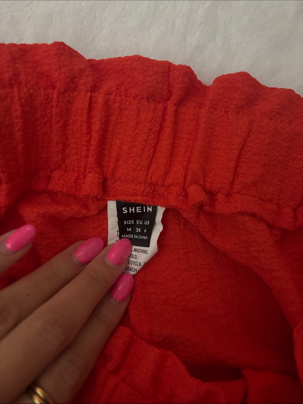 SHEIN Red Drawstring Textured Shorts - Picture 3 of 3